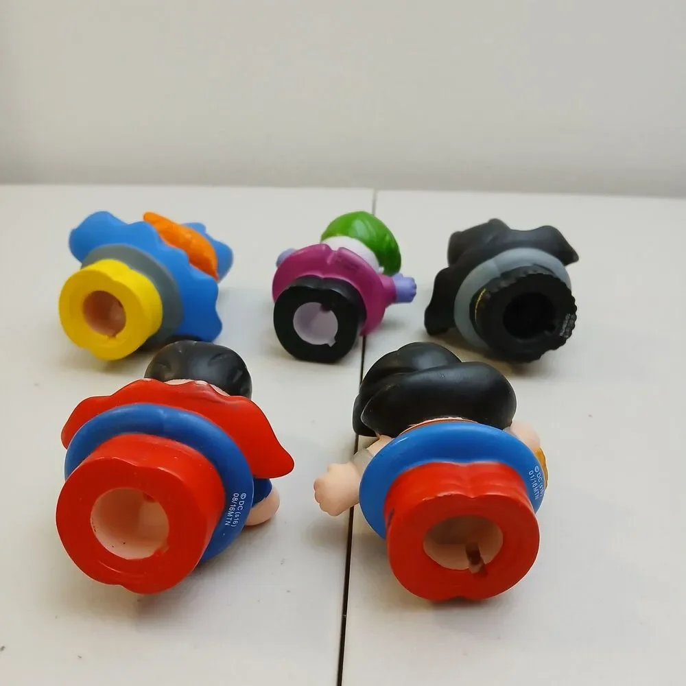 Fisher Price DC Superfriends Little People Set of 5 Superhero Figurine Toys 2.5